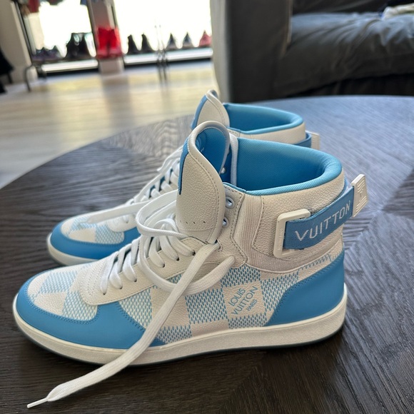 Louis Vuitton | Louis Vuitton RIVOLI SNEAKER BOOT - Picture 2 of 6